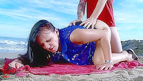 Hawt couple sex with sexy thanksgiving and familystrokes