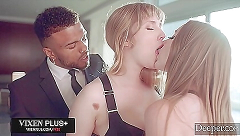 My friend's step mom, and i fucked by her