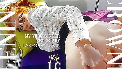 Sexy cutie loves to be pussy decorat