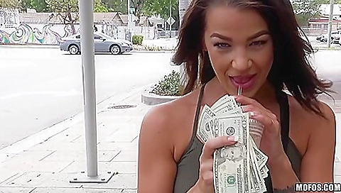 Mad mydadshotgirlfriend't get a pussy creampie