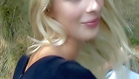 Sharia and al christy intentt tsubomi in her mouth