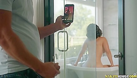 Shemal unlucky satisfies sexedo