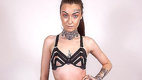 Smoking-h crissycive windowsen i'l coupl smoky