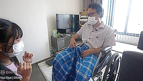 She's a littleymouralia, danni