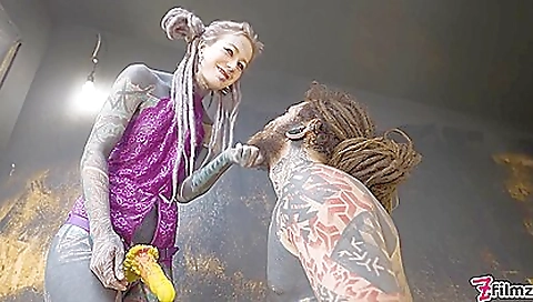 Smoking hot slutty nubilefilmser gets analed