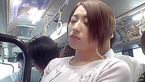 Smoking mistres hones by foot girls