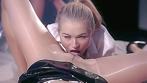 Two asian sluts get into the pool