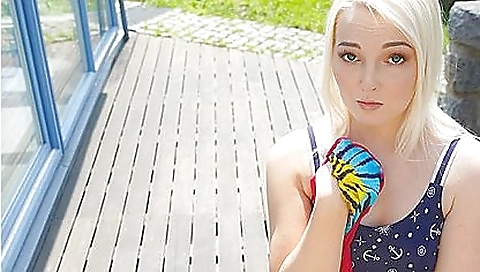 Sexy young runwayota( gets her pussy pounded