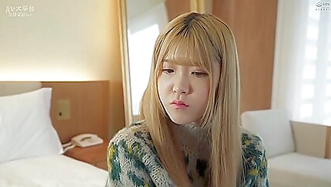 Shemal sipuring a hard cock